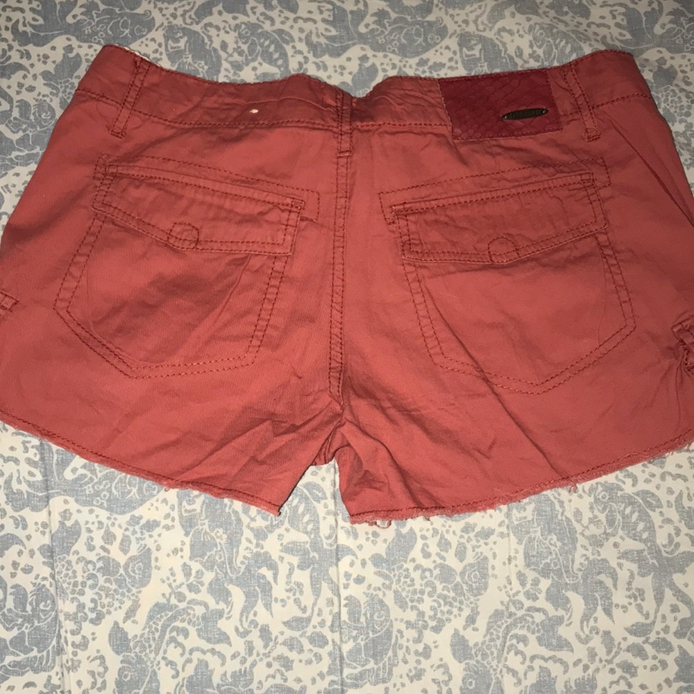 Shorts - Picture 3 of 3